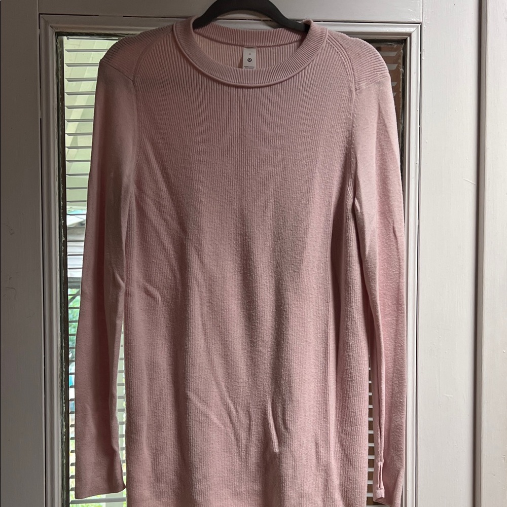 Lululemon Athletica Soft Pink Long Sleeve Sweatshirt